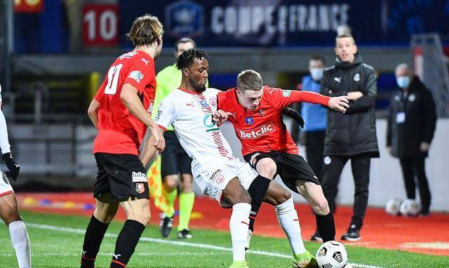 爱游戏平台-关于甘冈客场取胜,保级前景一片向上的信息