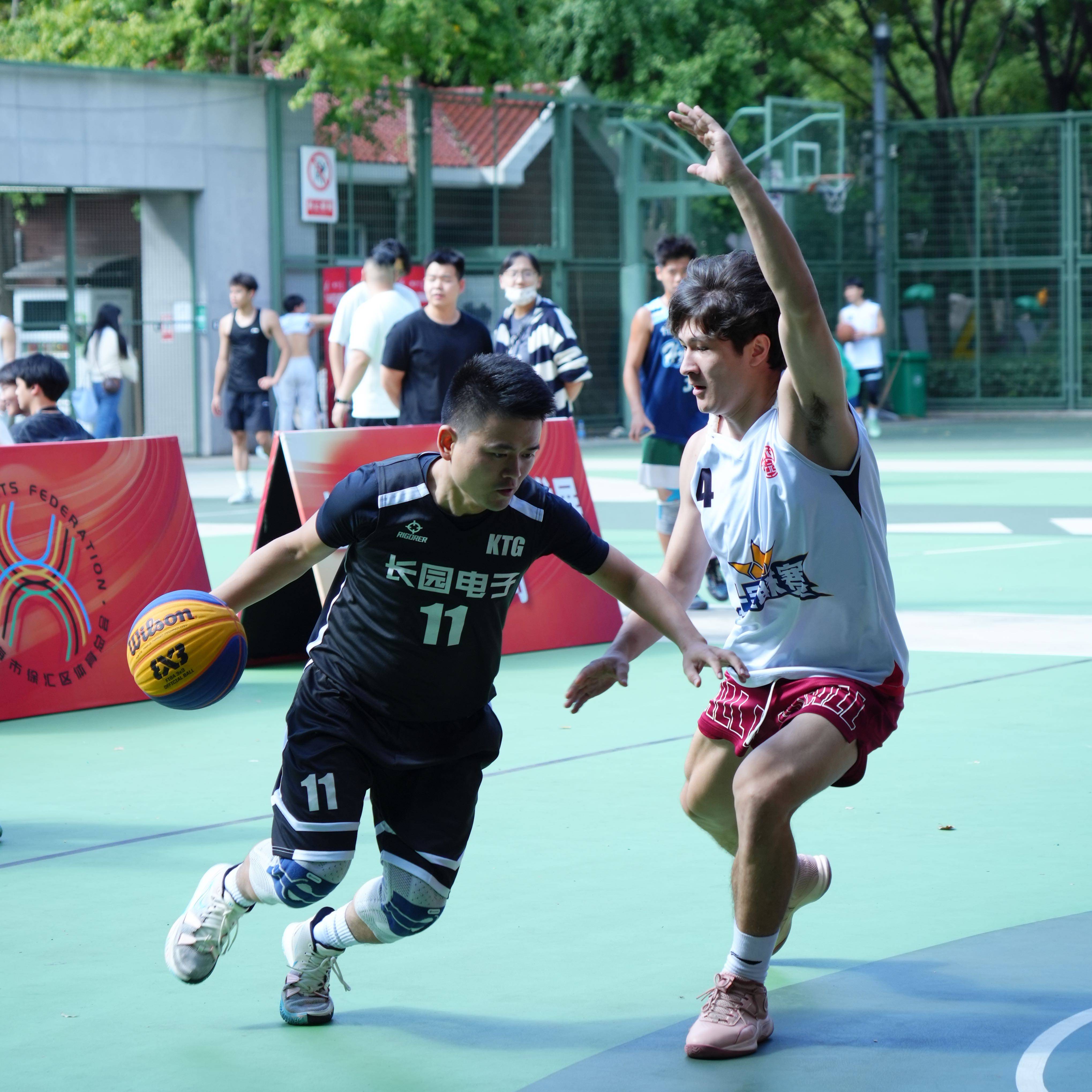 爱游戏电竞-篮球精英赛事展现风采,球技炉火纯青的简单介绍