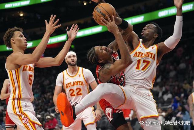 精准传球!球队多点开花晋级下一轮 精准传球!球队多点开花晋级下一轮