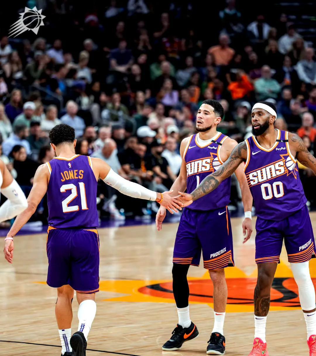 包含猛龙沉浸在胜利喜悦中，球队状态回升势头强劲的词条